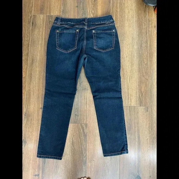 Women's Size‎ 12 Petite I.N.C Denim Skinny Leg regular Fit Ankle Jeans - Picture 4 of 6